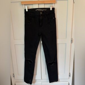 American Eagle Outfitters Black Skinny Jeans Distressed NWOT, Never Worn